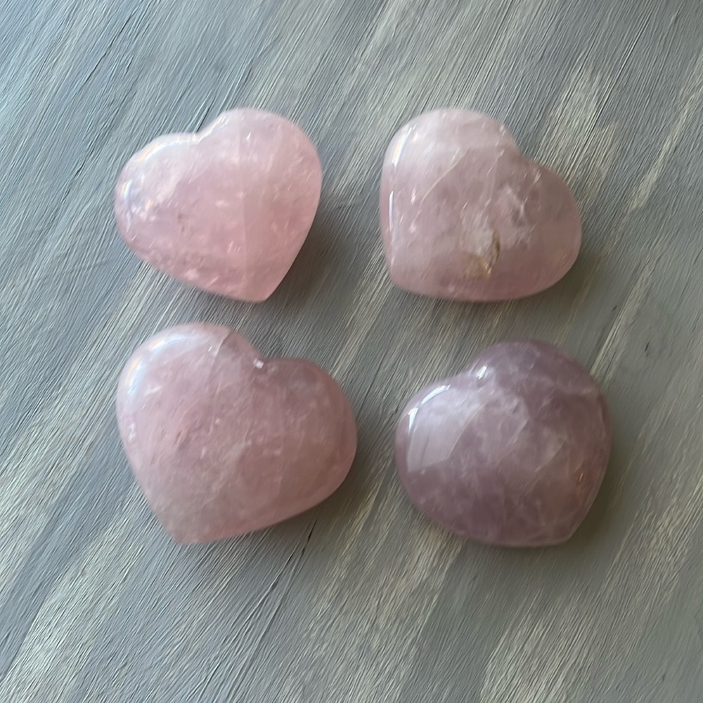 Rose quartz puff heart large (one)